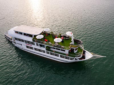 Alova Cruises: Unique aboard Ha Long Bay & Lan Ha Bay (5-star)