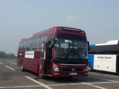 Travel to Sapa by Open bus of Sapa Express